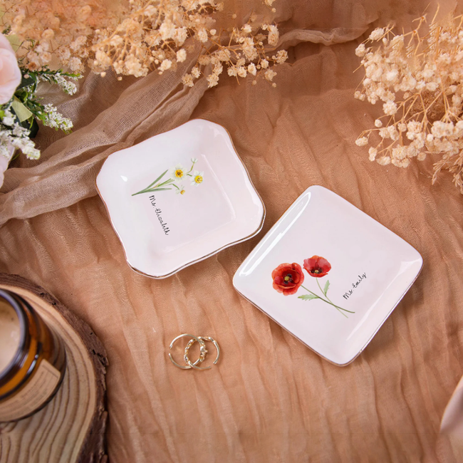 Personalized Jewelry Dish with Birth Flower & Custom Name Main Image