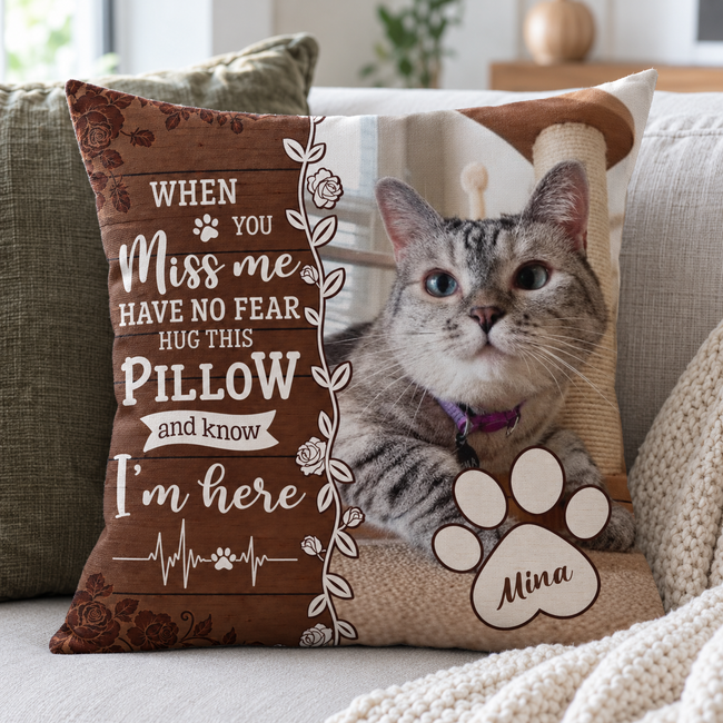 Personalized Pet Memorial Pillow with Photo & Name, Pet Loss Gift – When You Miss Me, Hug This Pillow Main Image
